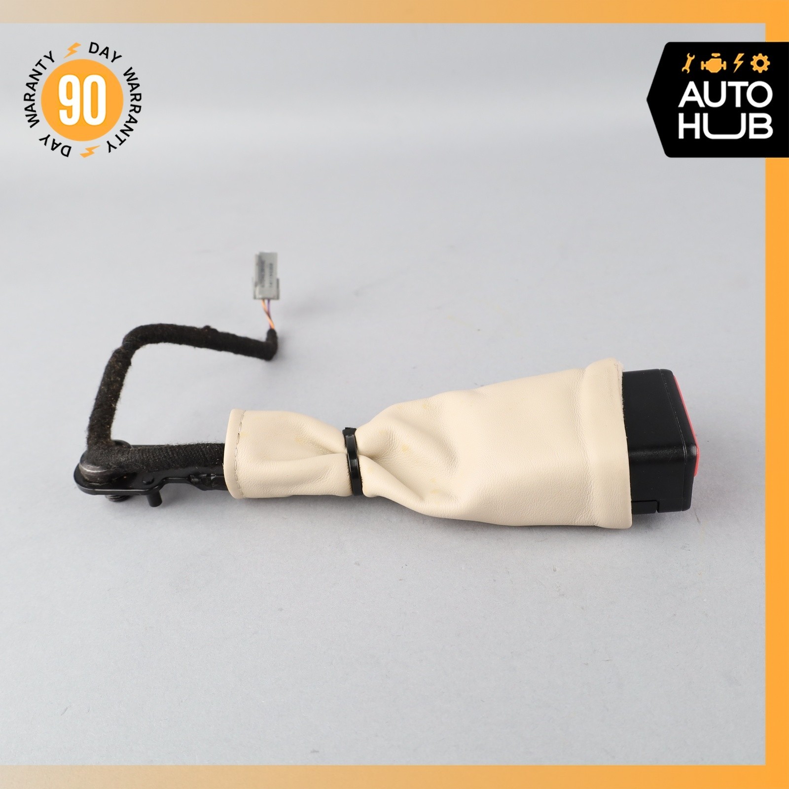 14-22 Maserati Quattroporte M156 Front Left Driver Side Seat Belt Buckle OEM