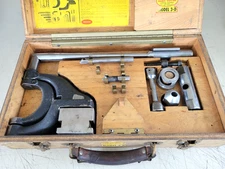 HOLDRIDGE RADII CUTTER MODEL 3-D W/WOOD CASE