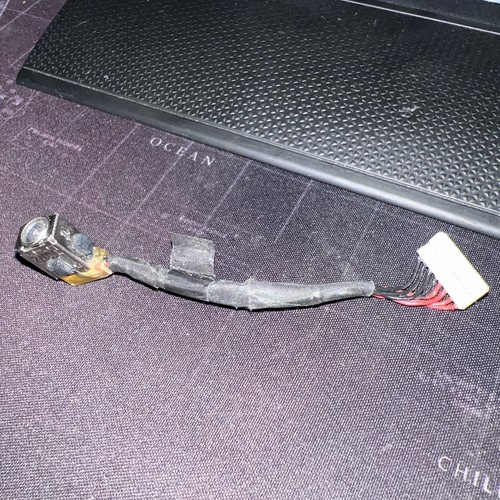 Connecteur de charge pour ordinateur ASUS TUF706IU - Afbeelding 2 van 2