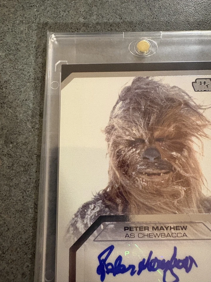 2012 Topps Star Wars Galactic Files Autographs Peter Mayhew as Chewbacca - Image 4 of 4