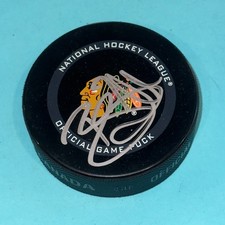 BRENT SEABROOK Signed Chicago BLACKHAWKS Official GAME Puck Beckett (BAS)