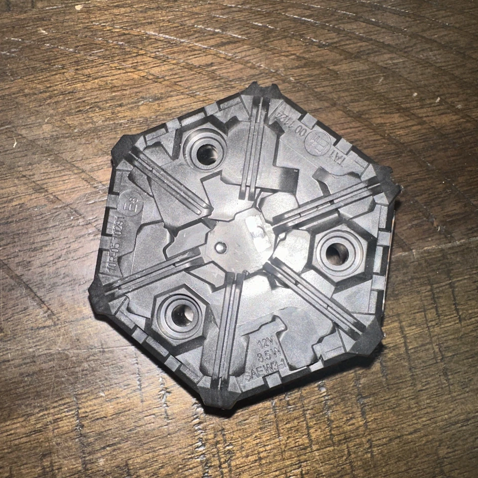 John Deere Clase 2 LED Micro Baliza Luz 12V OEM RE596223 NUEVO Foto 3 de 4