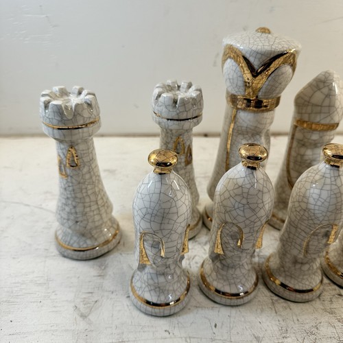 Set scacchi medievali vintage antichi in ceramica dipinta a mano 8" re completo 32 pezzi - Foto 17 di 24