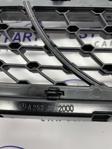 MERCEDES BENZ W253 GLC CLASS FRONT RADIATOR GRILLE 2538802000 - Bild 6 von 6