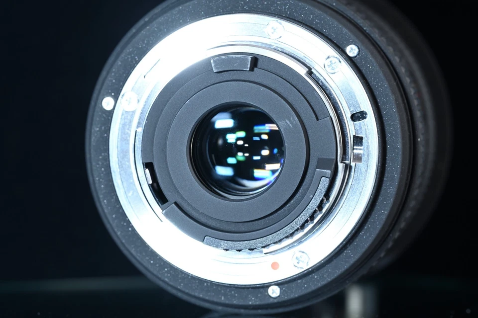 Lente zoom gran angular SIGMA 10-20mm D F4-5.6 EX DC HSM para Nikon F-Mount - Imagen 4 de 4