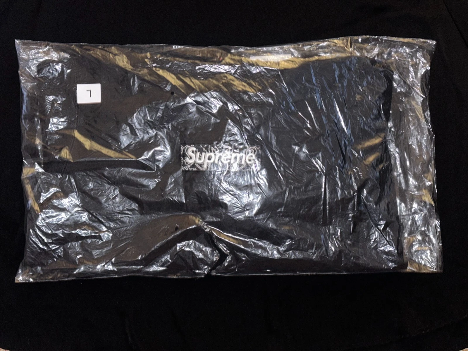 Sweat à capuche logo boîte Supreme Bandana taille GRAND noir flambant neuf prêt à être expédié 