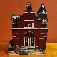 Shelias Town Offices Building Main St Stockbridge MA Wooden Shelf Sitter 2000