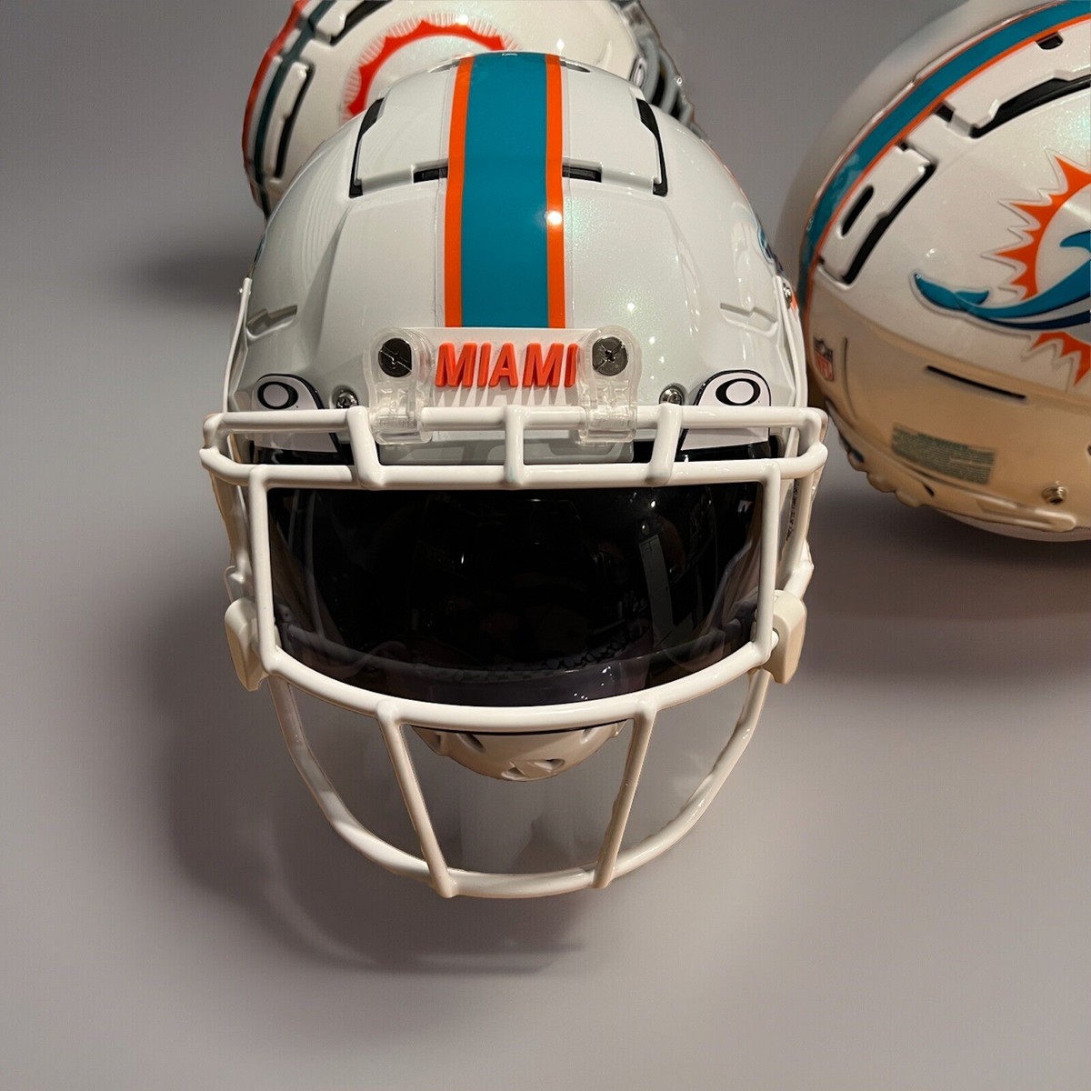 Custom Tyreek Hill Miami Dolphins Helmet NFL Schutt F7 2.0 | eBay
