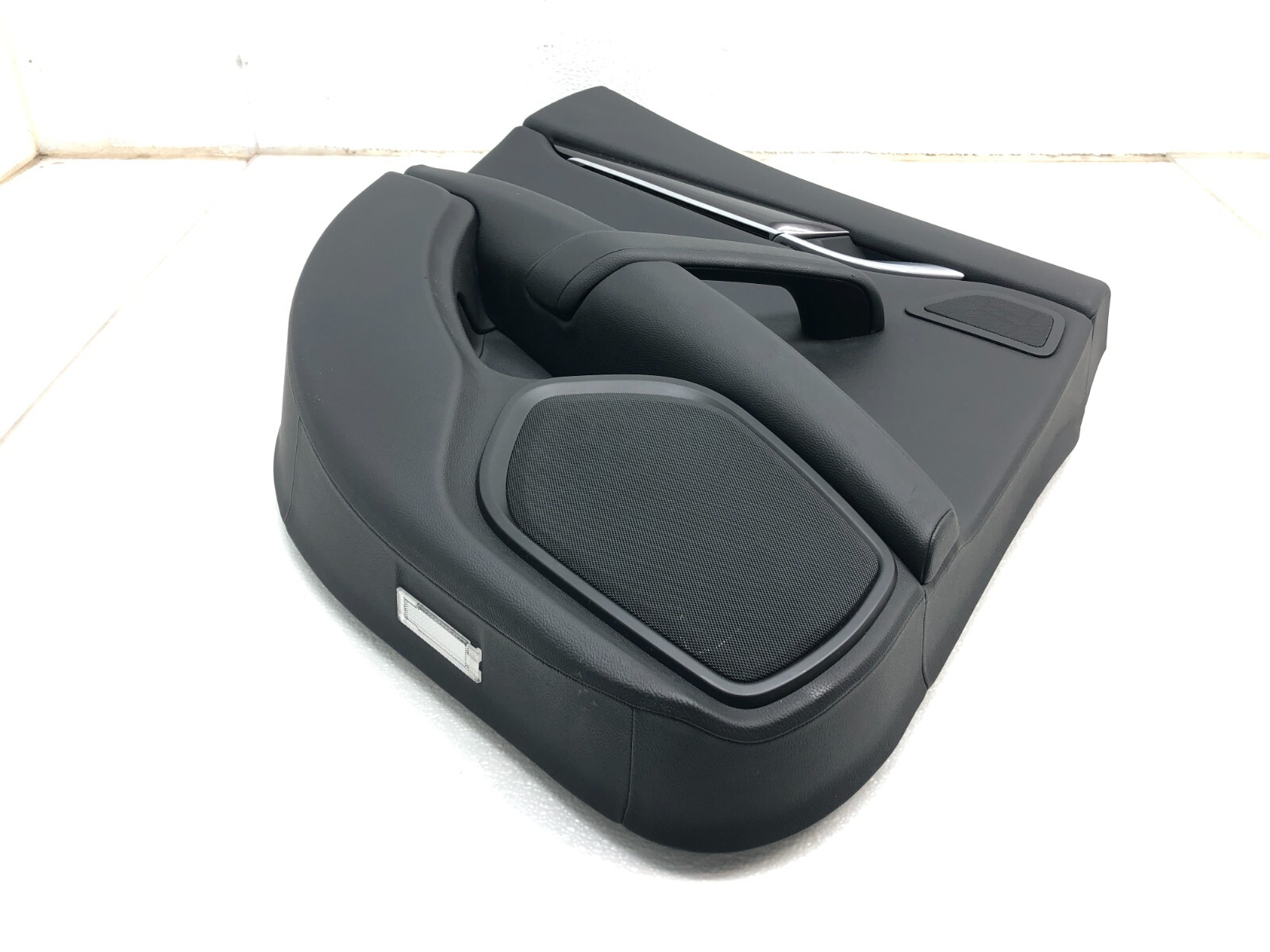 2014-2017 MASERATI GHIBLI S LEFT DRIVER REAR INTERIOR DOOR PANEL OEM.