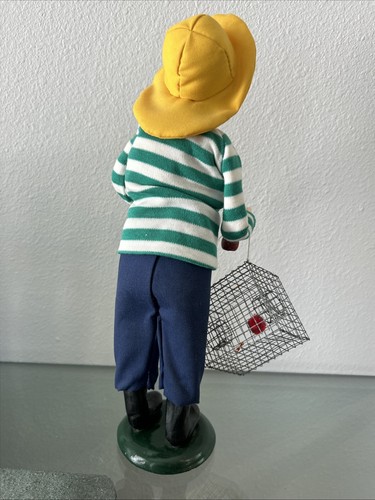 Vintage Byers Choice The Carolers 2000 Fisherman With Crab Cage Green Stripe - Bild 4 von 9