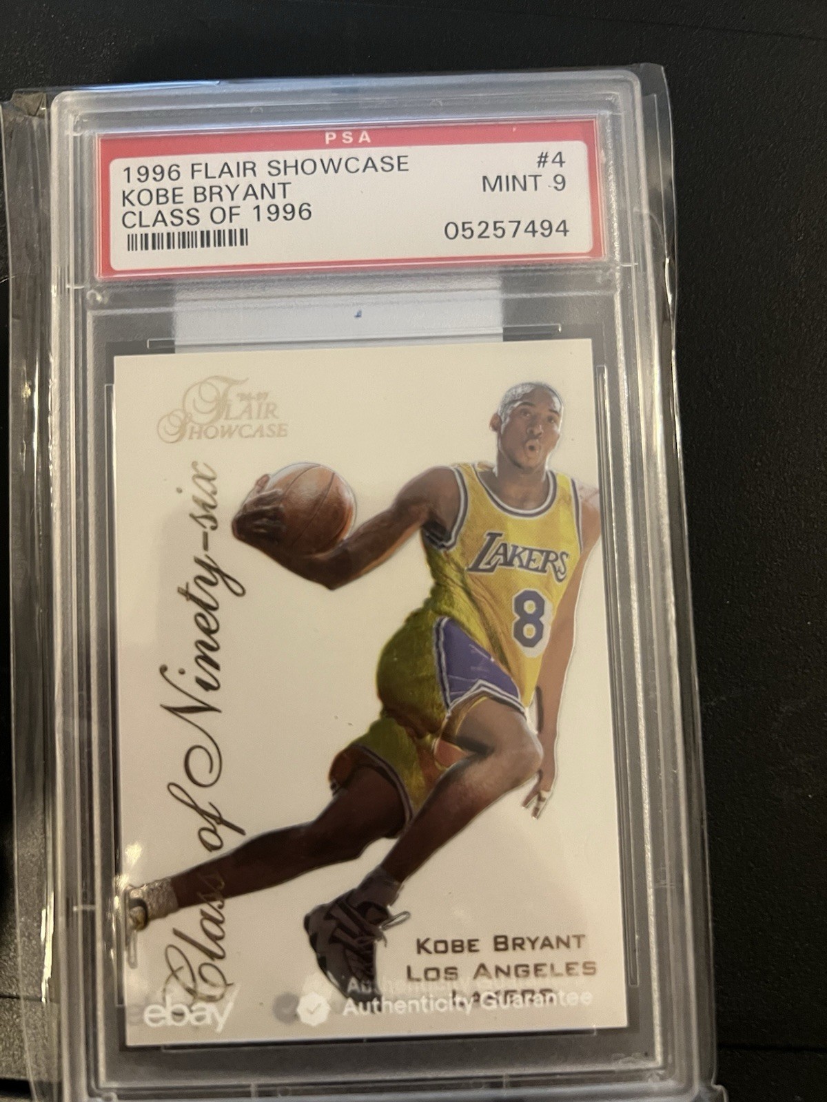 Kobe Bryant 1996 Flair Showcase #4 Class of '96 Price Guide