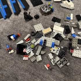 LEGO System: Star Wars: Tie Fighter & Y-Wing (7150) Random Part + Manual