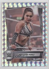 2025 Topps Chrome WWE Geometric Refractor Roxanne Perez #44 dq2