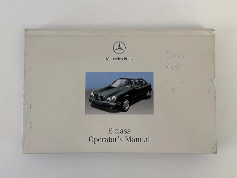 Juego de manual del propietario Mercedes-Benz Clase E 2000-2002 con estuche E320 E430 W210 OEM Foto 2 de 4