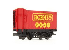 Hornby R60075 Hornby 2022 Refrigerator Van