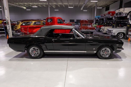 1965 Ford Mustang GT Convertible - Picture 34 of 40