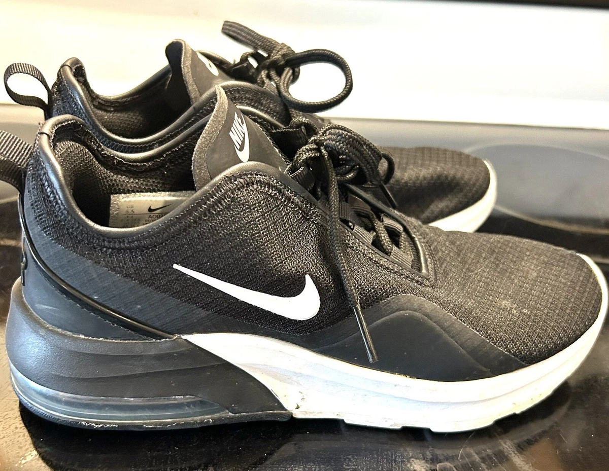 A00352 nike hotsell