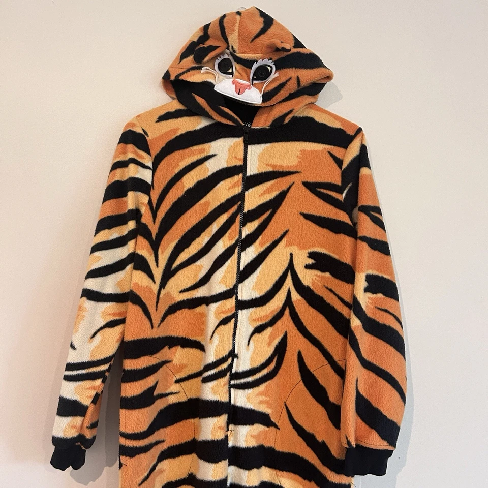 Nick & Nora Tiger 海贼王睡衣 S 码拉链前 PJ 睡衣服装口袋 — 第 3/4 张图片