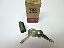 NOS Early 1961 Ford Station Wagon Tailgate Lock & Keys C1AB-59431C50-A