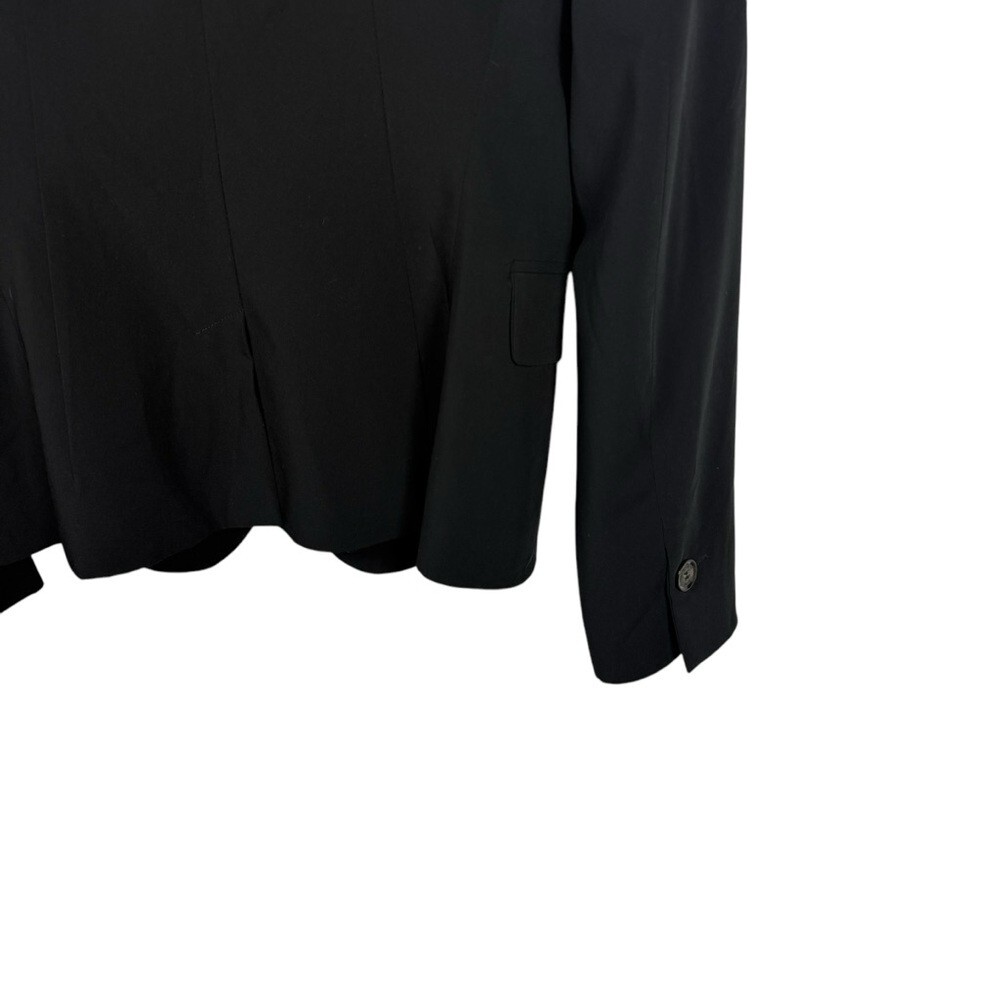 MaxMara Weekend Women’s Classic Button Blazer in … - image 10