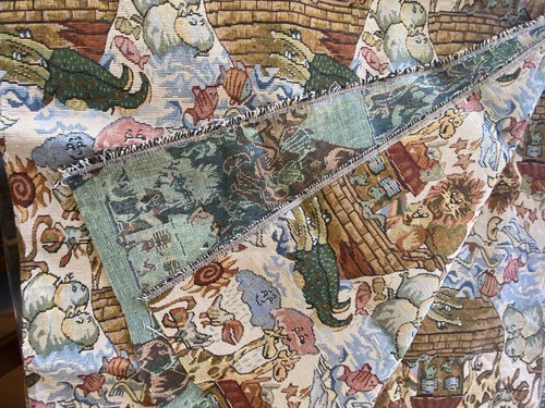 Noahs Ark Designer Tapestry Fabric 1.5 yds Bible Story Lion Giraffe Dove EUC - Picture 8 of 11