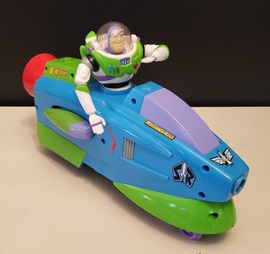 buzz lightyear train