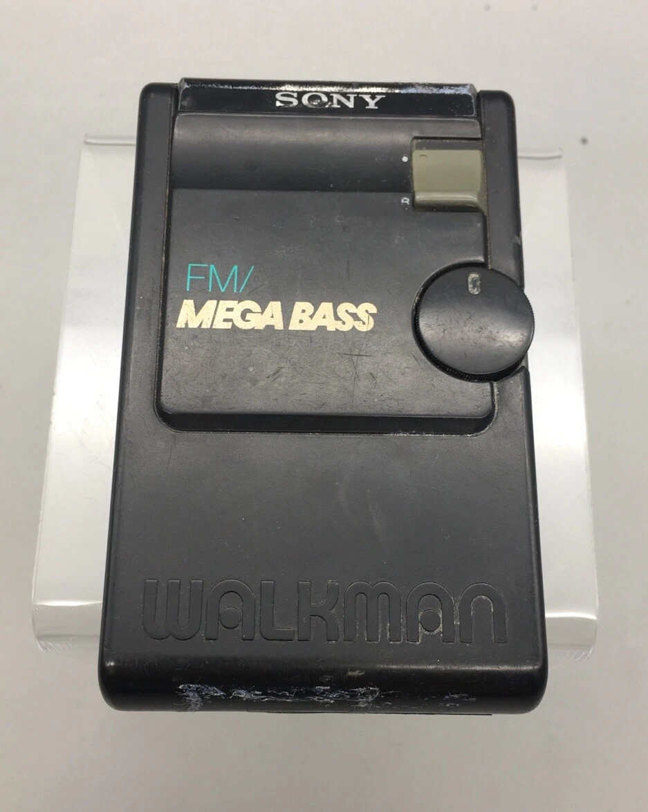 Sony Walkman SRF 60 AM FM Portable Radio with Bass Boost Tested Works C02