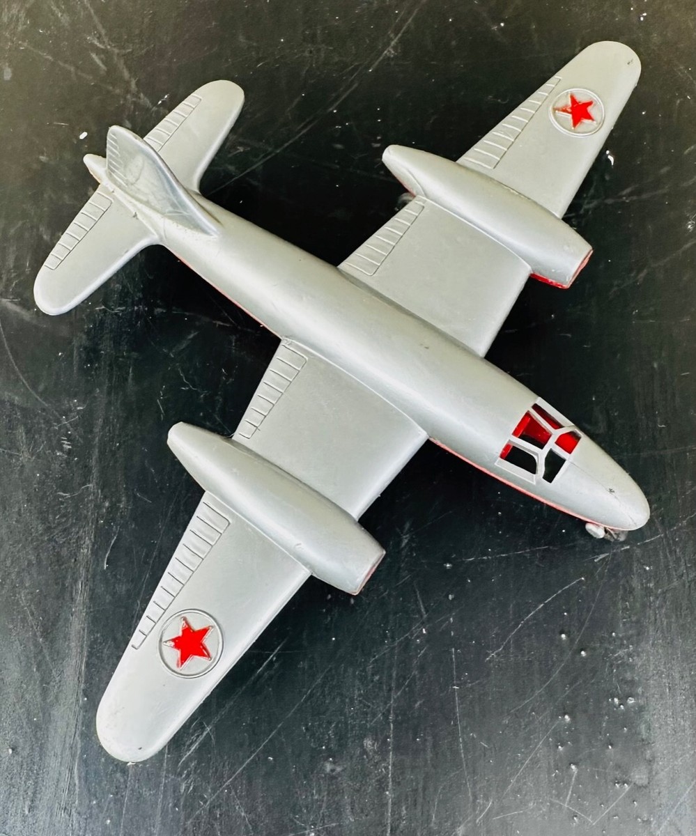 VTG Kiddie Toy Airplane Plastic Martin B-26 Marauder Hubley 1946