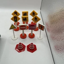 Lot if 11 Street Signs & Lot of 2 Traffic Cones