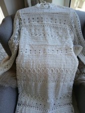 Beautiful White Crochet Lace Dress with cut out waist detail Size 12 