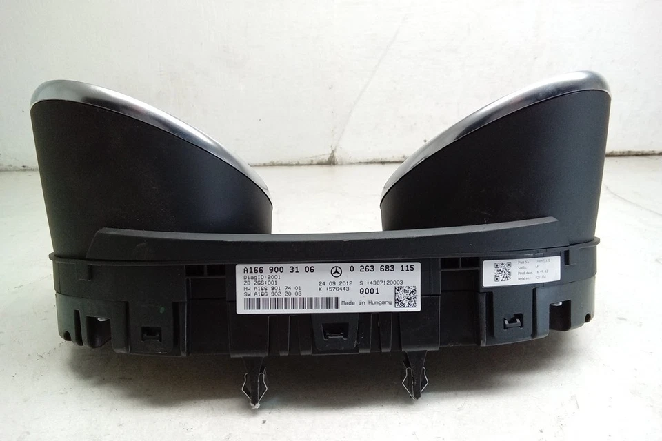 Velocímetro Speedo 13 2013 Mercedes Benz GL450 115K milhas fabricante de equipamento original - Imagem 2 de 4