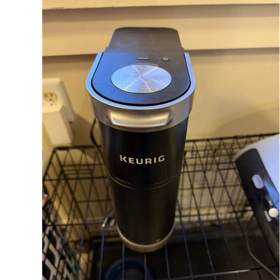 Keurig K-Mini Plus Pod Coffee Maker Black, Removable Drip Tray, K-Cup Compatible
