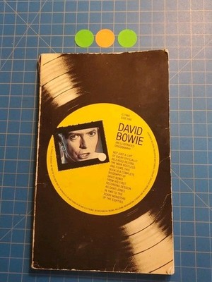 DAVID BOWIE An Illustrated Discography Paperback Book 1980