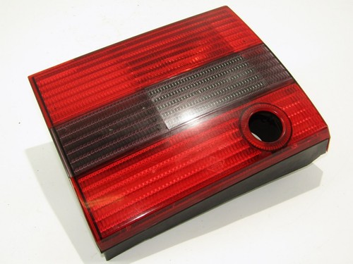 VW Passat B4 REAR Right TAIL LIGHT Rücklicht Rückleuchte Rechts 1995