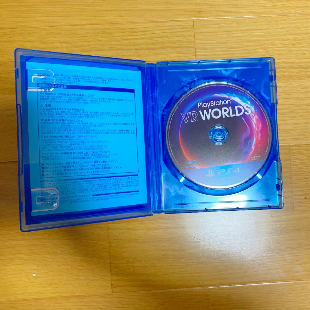 プレイステーション4 VRワールド Amazon.com: Sony Computer Entertainment VR - Worlds Bundle