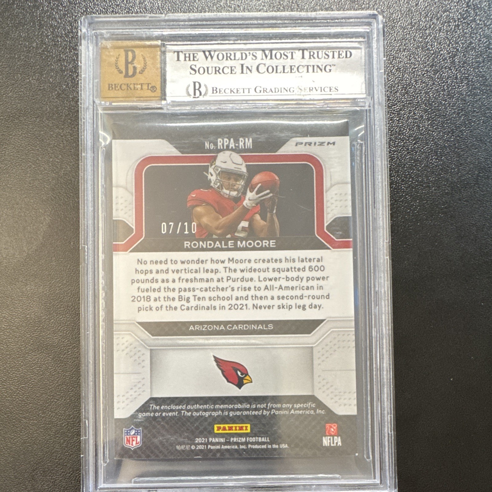 Panini 2021 Prizm Rondale Moore RC RPA-RM Gold Prizm Auto Patch 07/10 view 2