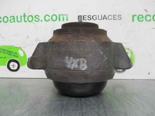 Support moteur Mercedes 500