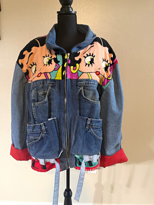 Too Cute! Betty Boop Graphic Print Zip Lined Jacket Blue/Multicolor Size L