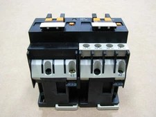 CA2 DK22F7 TELEMECANIQUE Latching Relay