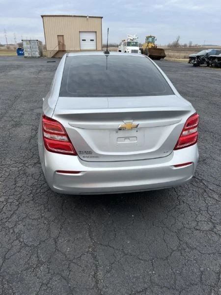 Chevrolet Sonic Deflector 2012-2020 parachoques delantero fascia inferior 95015918 Foto 4 de 4