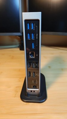 Plugable TBT3-UDZ Thunderbolt 3 Universal Docking Station w/power supply