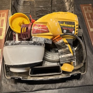 WAGNER POWER PAINTER PLUS - 2-Speed; 6.6 Gallons / Hr.  (B39)