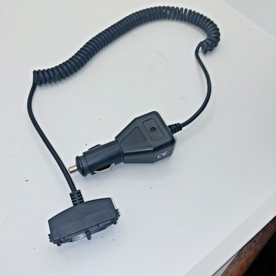 Vintage KFZ - Ladekabel vermutlich für Handy ERICSSON PH388