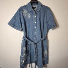 NWT Free Assembly Denim Dress Embroidered Flowers Cottagecore Garden Chic L