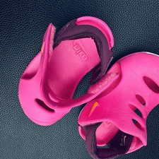 nike infantil sandÃ¡lia fechada da nike