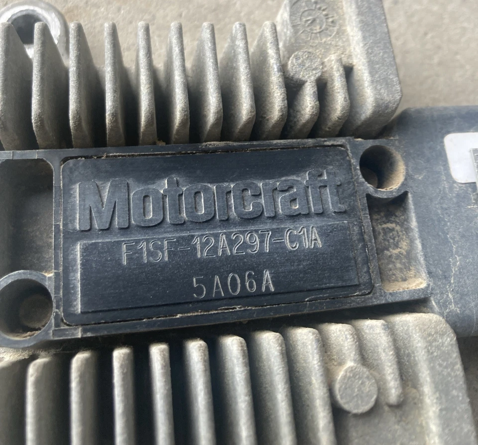 Módulo de control de encendido remoto Ford F150 1992-1996 negro TFI ICM F1SF-12A297-C1A Foto 2 de 4