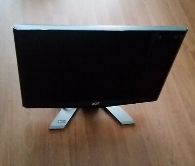 Acer P193W 19