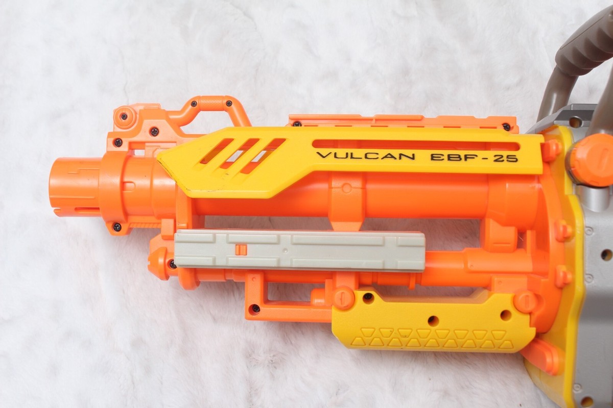 Nerf Vulcan EBF-25 w/Bucket & 2 Chains + Barricade RV-10 Blasters
