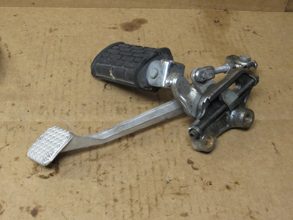 Yamaha Venture Royal XVZ12TDK 1983 palanca de freno lateral derecho Foto 2 de 4