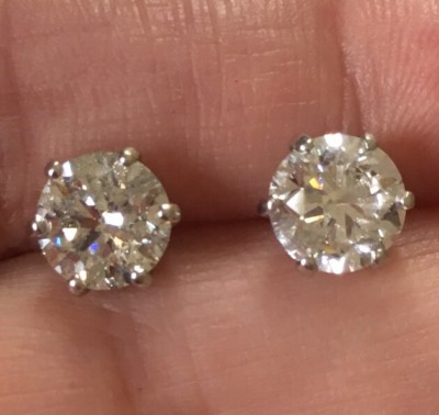 3,60ct NATUR Diamant Solitär Ohrstecker 18kt Gold Wertgutachten